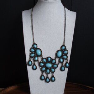 Statement Costume Jewellery | Collar (Bib) Necklace